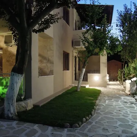 Nikolas Apartmán Pefkochori